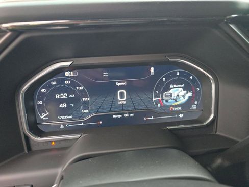 Used 2024 GMC Sierra 2500 AT4 w/ AT4 Premium Plus Package image 4