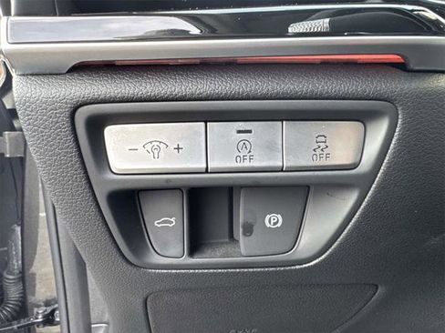 Used 2023 Genesis G80 2.5T image 19