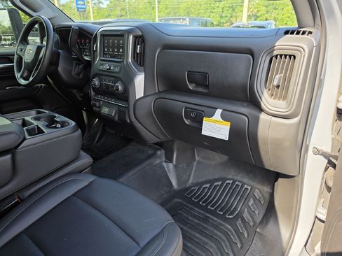 Used 2024 Chevrolet Silverado 3500 W/T w/ WT Convenience Package AWD/4WD image 17