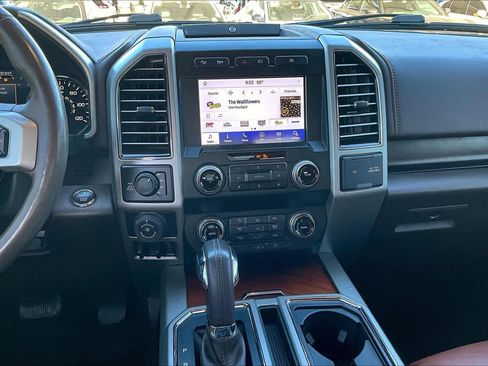 Used 2019 Ford F150 King Ranch w/ Equipment Group 601A Luxury image 7