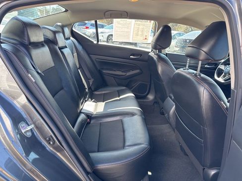 Used 2022 Nissan Altima 2.5 SR image 18