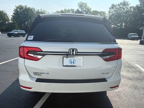 Certified 2023 Honda Odyssey Elite image 4