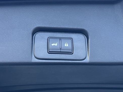 New 2026 Nissan Rogue SV FWD image 15