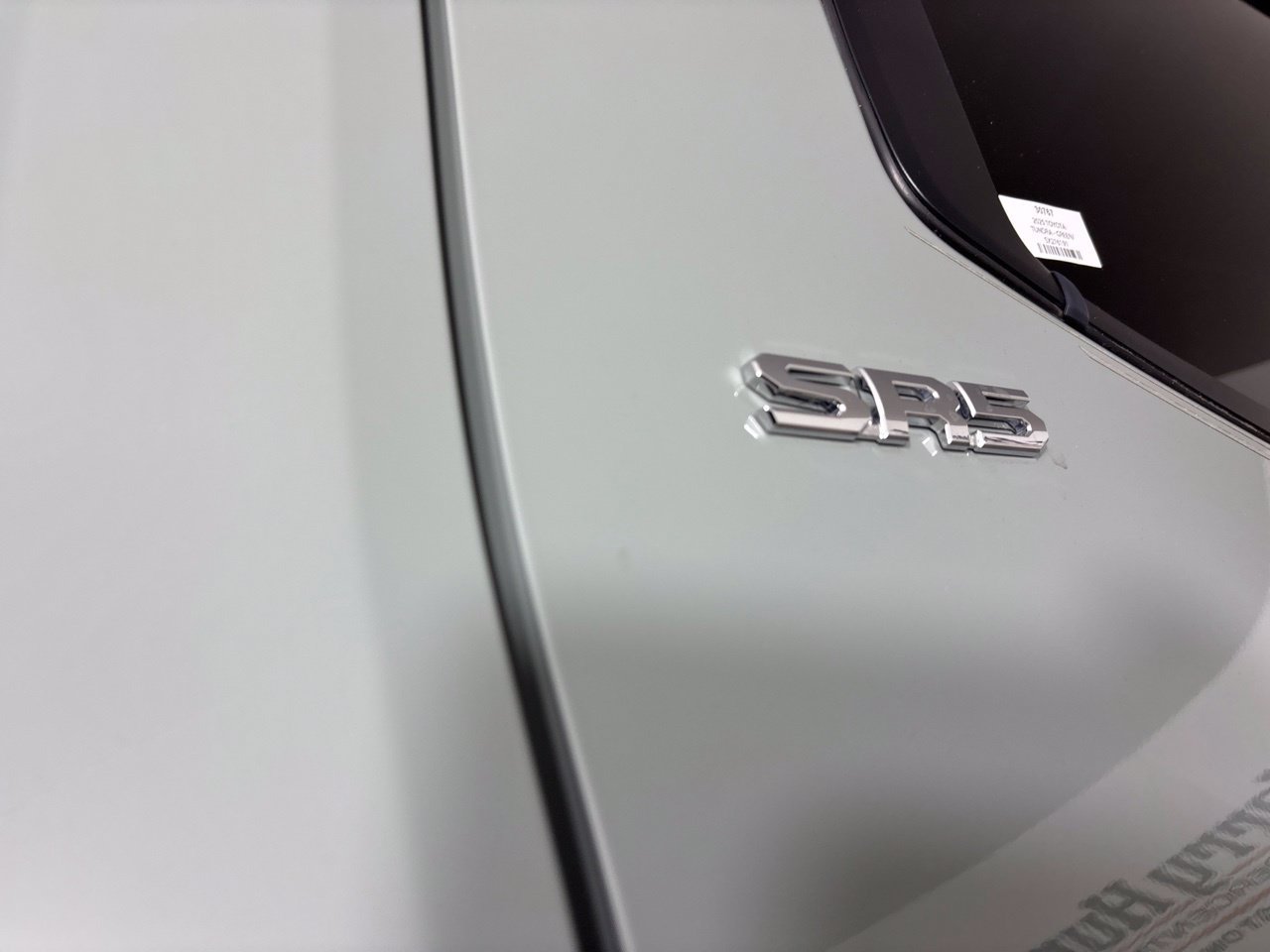 Used 2025 Toyota Tundra SR5 w/ SR5 Premium Package AWD/4WD image 34