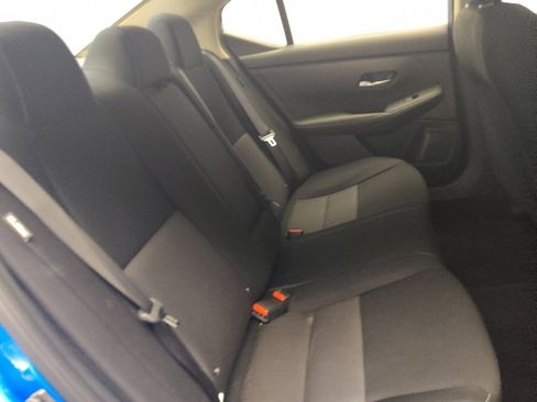 Used 2020 Nissan Sentra SV image 19