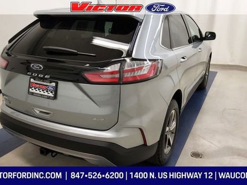 Used 2024 Ford Edge SEL w/ Convenience Package image 4