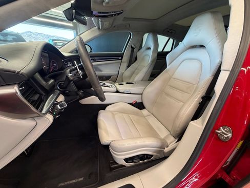 Certified 2022 Porsche Panamera GTS AWD/4WD image 8
