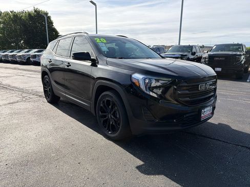 Used 2020 GMC Terrain SLE w/ Driver Convenience Package FWD image 3