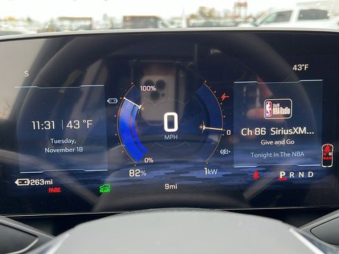 New 2026 Chevrolet Equinox EV LT image 26