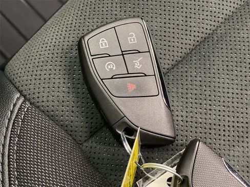 Used 2024 Chevrolet Blazer EV RS image 30