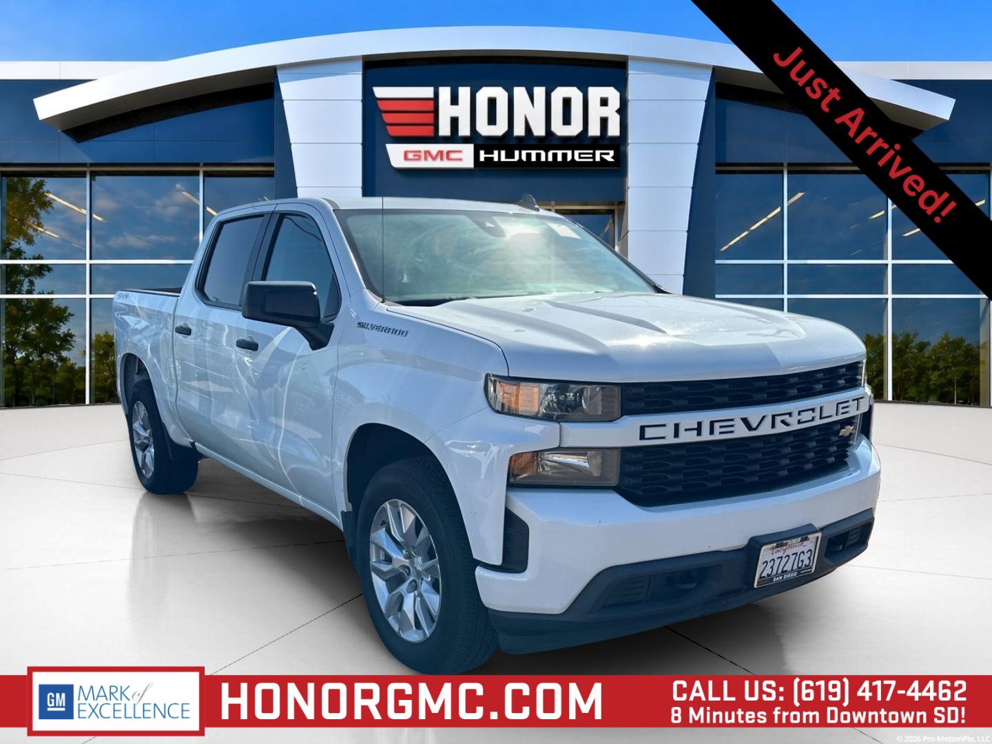 Used 2021 Chevrolet Silverado 1500 Custom w/ Safety Confidence Package AWD/4WD image 1