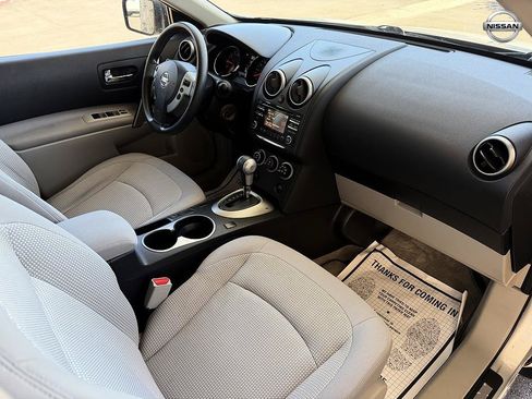 Used 2012 Nissan Rogue SV FWD image 13