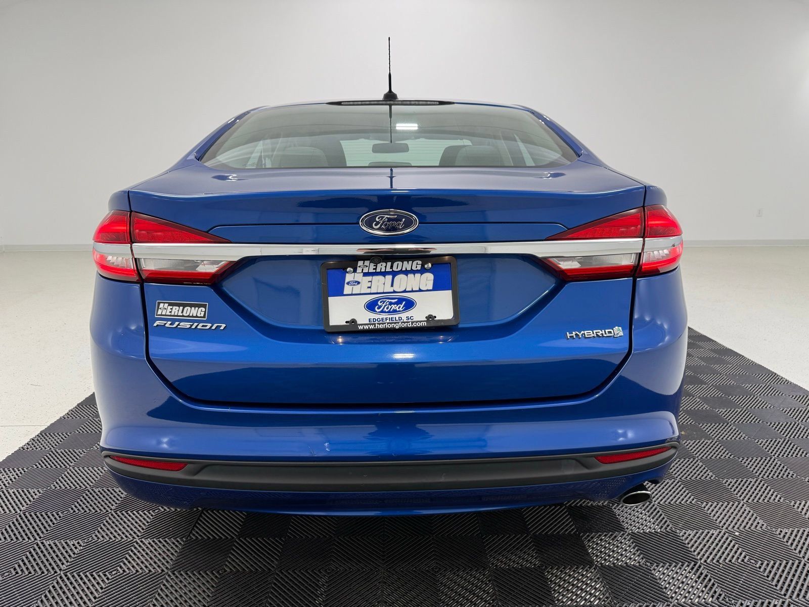 Used 2018 Ford Fusion S FWD image 6