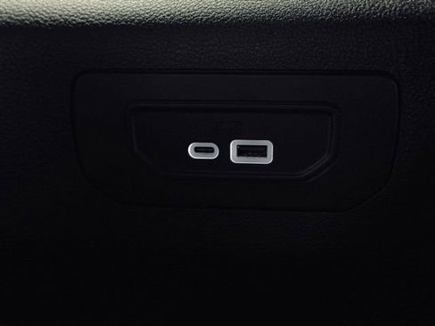 Used 2022 Jeep Grand Cherokee L Limited image 22