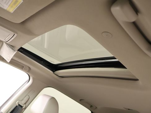 Used 2024 Honda CR-V EX-L image 15