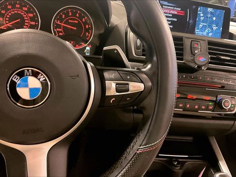 Used 2016 BMW M235i Convertible RWD image 21
