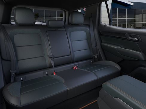 New 2026 GMC Terrain AT4 AWD/4WD image 17