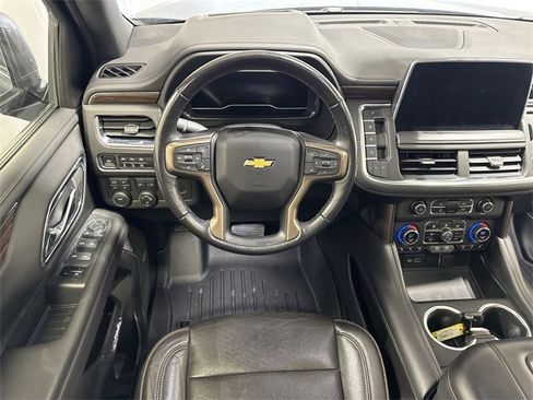 Certified 2023 Chevrolet Suburban High Country image 16