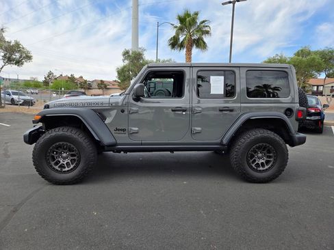 Used 2022 Jeep Wrangler Unlimited Sport AWD/4WD image 3