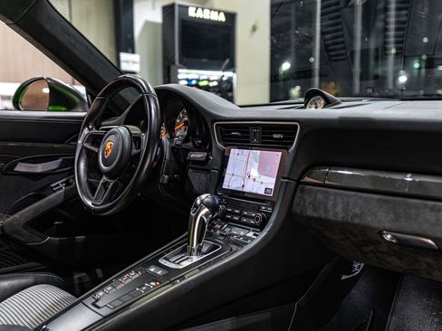 Used 2019 Porsche 911 GT3 RS image 30