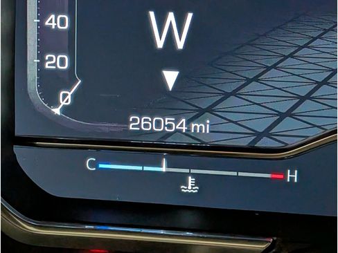 Used 2023 GMC Sierra 1500 AT4 w/ Technology Package image 19