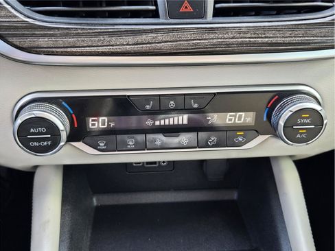 Used 2019 Nissan Altima 2.5 SL FWD image 17
