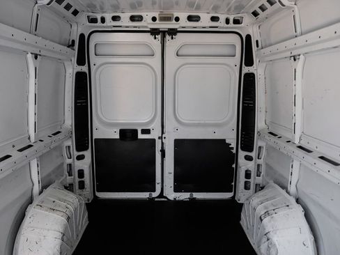 Used 2021 RAM ProMaster 2500 image 32