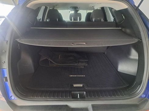 Used 2022 Hyundai Tucson SEL w/ Cargo Package image 12