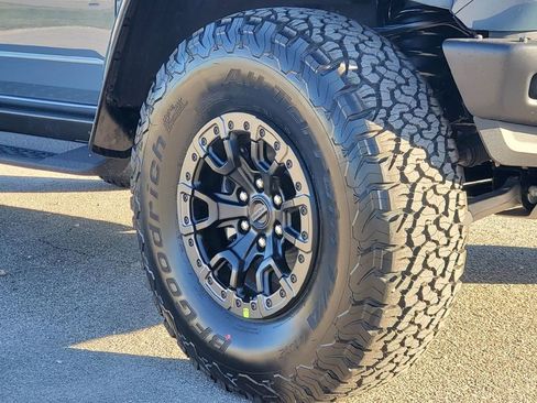 New 2025 Ford Bronco Raptor AWD/4WD image 4
