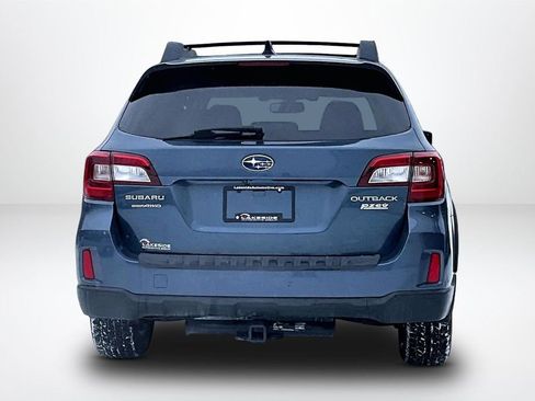 Used 2016 Subaru Outback 2.5i Premium image 6