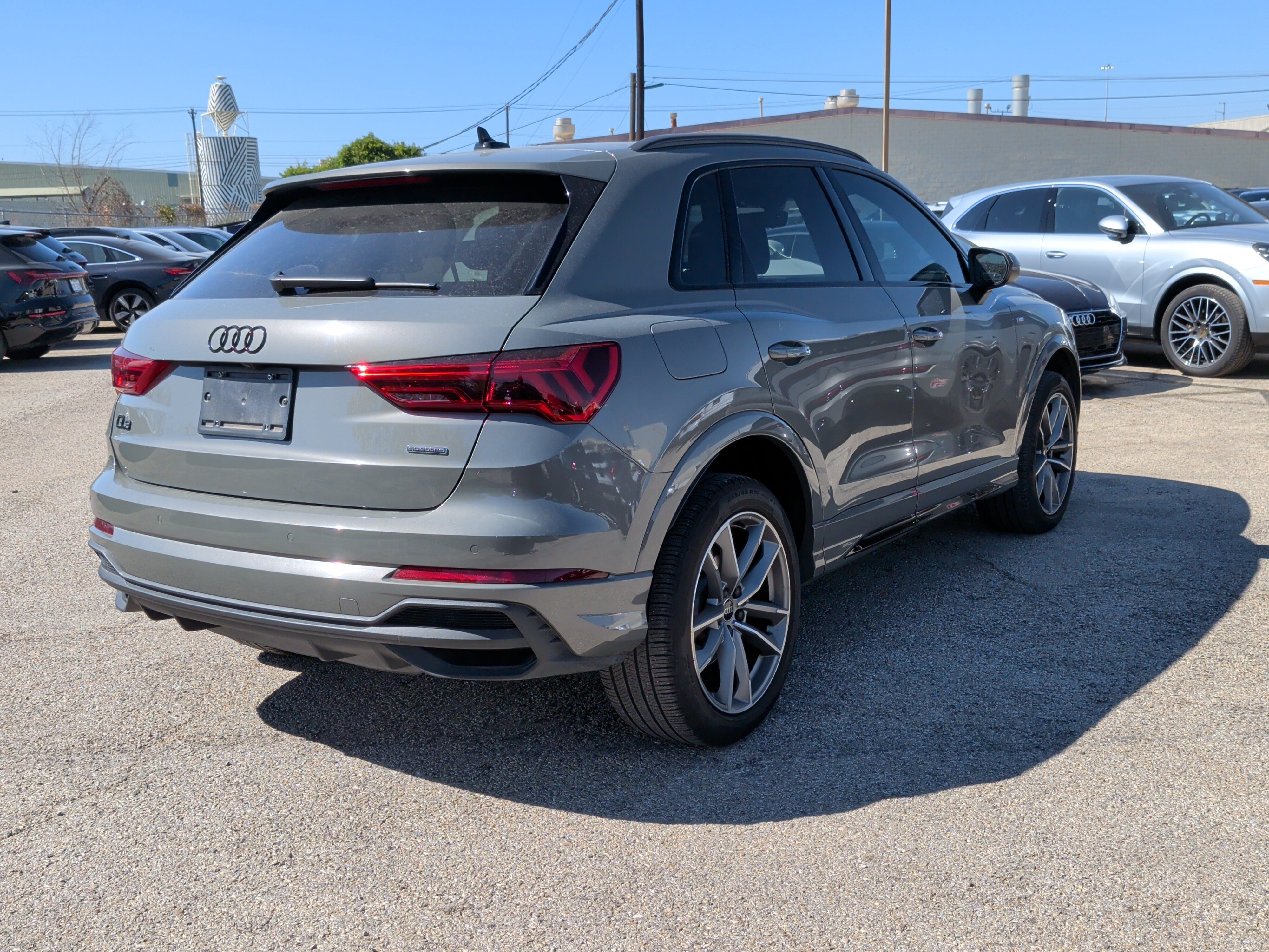 Used 2024 Audi Q3 2.0T Premium Plus w/ Premium Plus Package AWD/4WD image 10