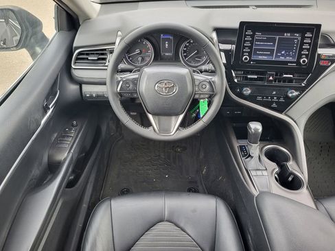 Used 2023 Toyota Camry SE FWD image 22