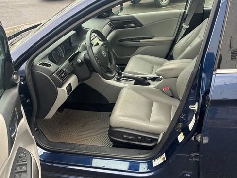 Used 2015 Honda Accord EX-L image 22
