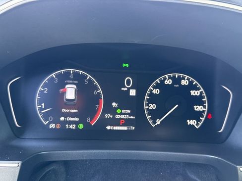 Used 2025 Honda Pilot EX-L image 10