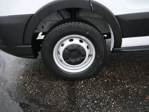 New 2026 Ford Transit 250 148 Medium Roof w/ Load Area Protection Package RWD image 12
