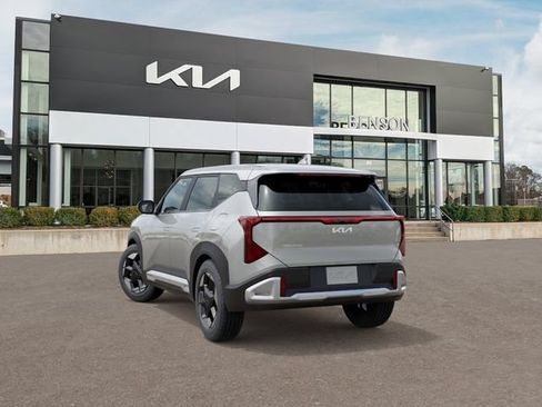 New 2027 Kia Seltos EX FWD image 5