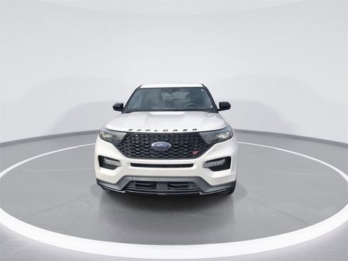 Used 2022 Ford Explorer ST w/ Equipment Group 401A image 3