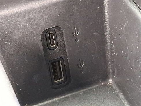 Certified 2025 GMC Acadia Elevation image 24