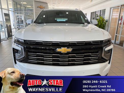 New 2026 Chevrolet Suburban High Country image 9