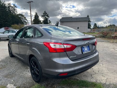 Used 2013 Ford Focus SE image 31