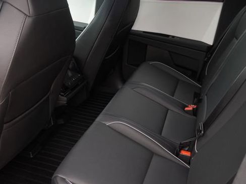 Used 2024 Tesla Cybertruck AWD Crew Cab image 13