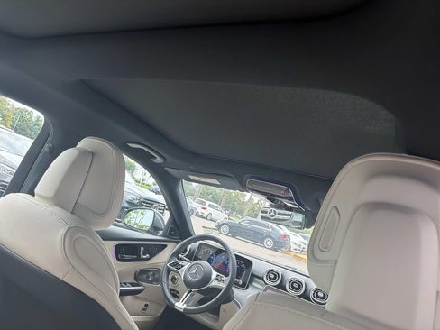 Used 2026 Mercedes-Benz C 300 Sedan image 10