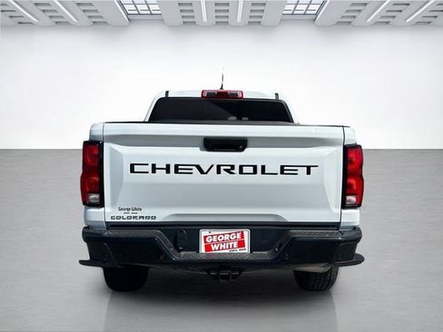 Used 2025 Chevrolet Colorado Z71 w/ Technology Package image 5
