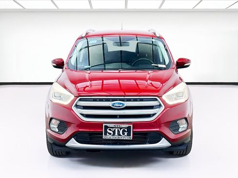 Used 2017 Ford Escape Titanium FWD image 2