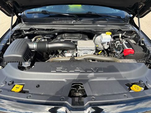 Used 2023 RAM 1500 Big Horn AWD/4WD image 20