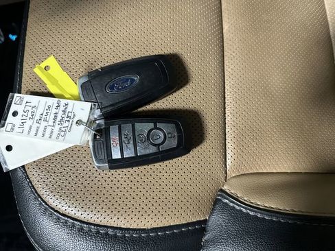 Used 2023 Ford F450 Lariat w/ Lariat Ultimate Package image 31