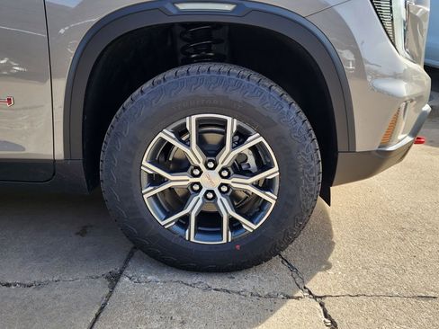 New 2026 GMC Acadia AT4 w/ Luxury Package image 56