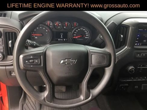 Used 2020 Chevrolet Silverado 1500 Custom Trail Boss w/ Custom Convenience Package AWD/4WD image 17