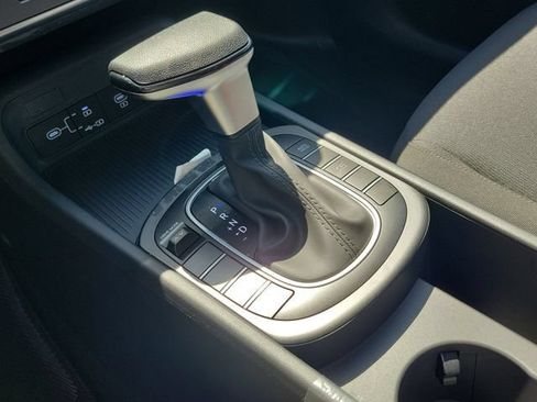 New 2027 Hyundai Kona SE FWD image 17