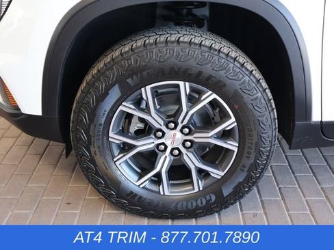 New 2026 GMC Acadia AT4 w/ Luxury Package AWD/4WD image 12